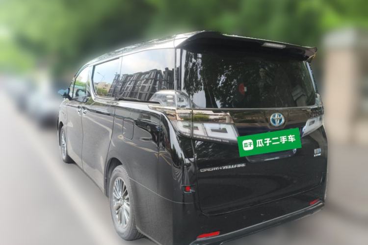 Used Toyota Vellfire 2023 Crown Dual-Engine 2.5L HV Luxury Edition Rear Left 45 Deg