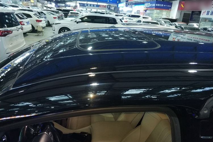 Used Toyota Vellfire 2023 Crown Dual-Engine 2.5L HV Prestige Edition Roof