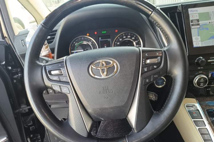 Used Toyota Vellfire 2023 Crown Dual-Engine 2.5L HV Prestige Edition Steering Wheel