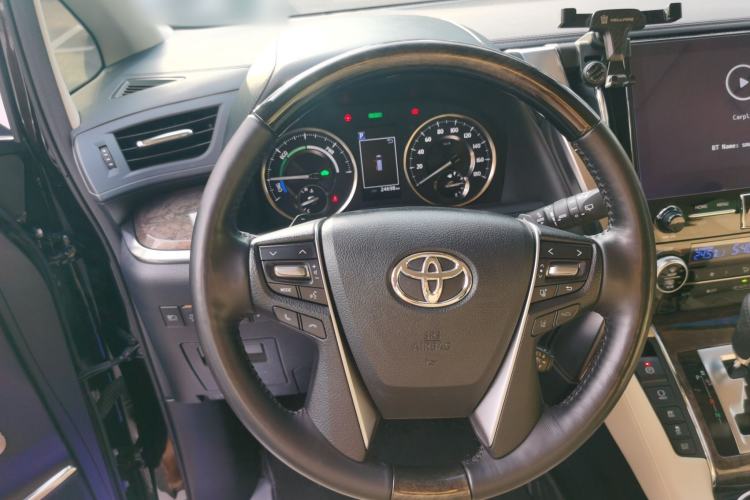 Used Toyota Vellfire 2023 Crown Dual-Engine 2.5L HV Ultimate Edition Steering Wheel