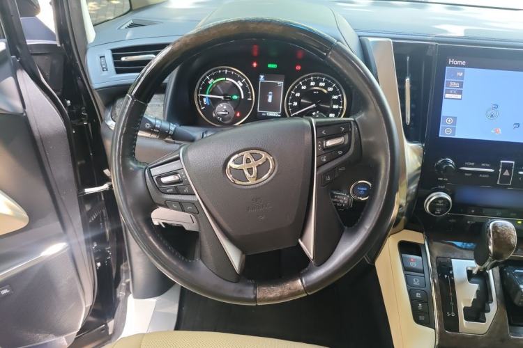 Used Toyota Vellfire 2023 Crown Dual-Engine 2.5L HV Ultimate Edition Steering Wheel