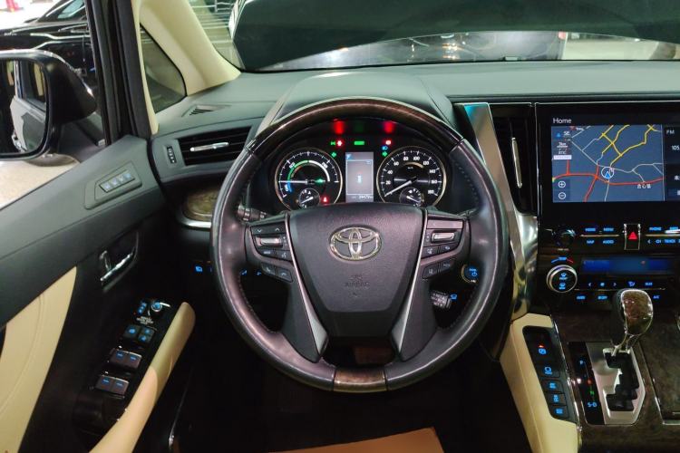 Used Toyota Vellfire 2023 Crown Dual-Engine 2.5L HV Ultimate Edition Steering Wheel