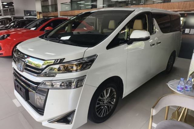 Used Toyota Vellfire 2023 Crown Dual-Engine 2.5L HV Prestige Edition