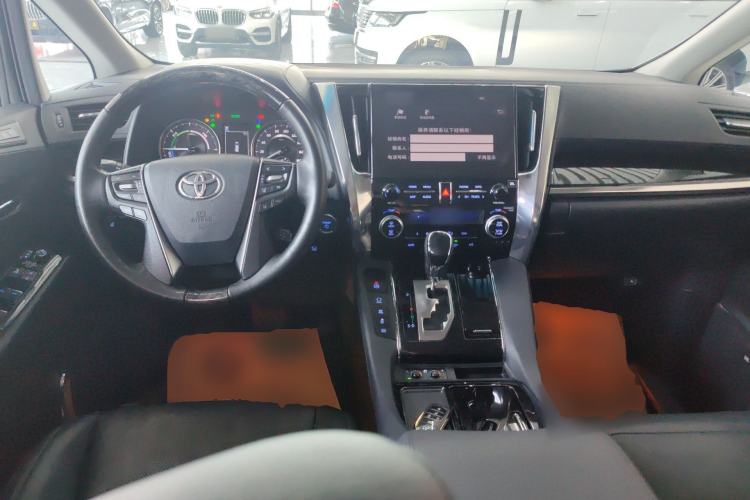 Used Toyota Vellfire 2023 Crown Dual-Engine 2.5L HV Luxury Edition Center Console