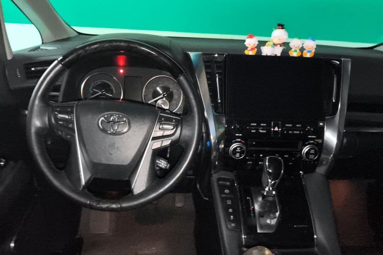 Used Toyota Vellfire 2023 Crown Dual-Engine 2.5L HV Luxury Edition Center Console