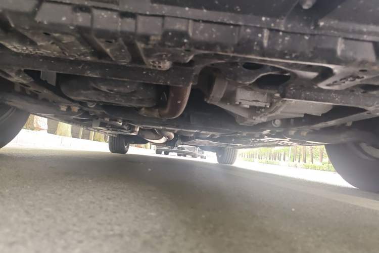 Used Toyota Vellfire 2023 Crown Dual-Engine 2.5L HV Ultimate Edition Chassis Front