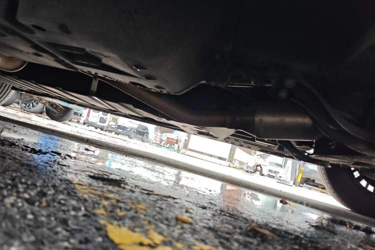 Used Toyota Vellfire 2023 Crown Dual-Engine 2.5L HV Luxury Edition Chassis Front Right