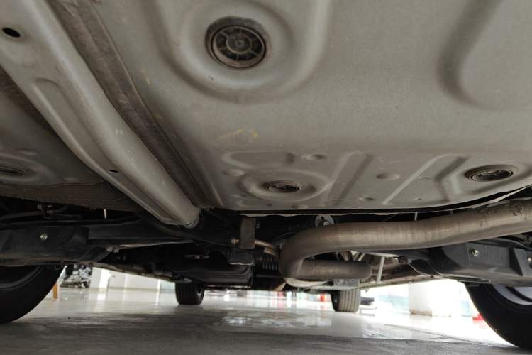 Used Toyota Vellfire 2023 Crown Dual-Engine 2.5L HV Ultimate Edition Chassis Rear