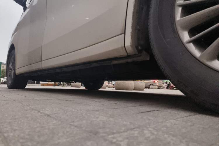 Used Toyota Vellfire 2023 Crown Dual-Engine 2.5L HV Luxury Edition Chassis Rear Left