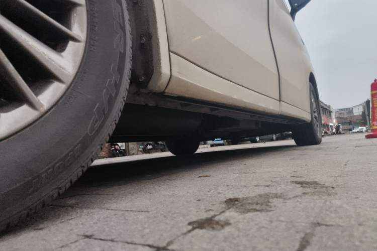 Used Toyota Vellfire 2023 Crown Dual-Engine 2.5L HV Luxury Edition Chassis Rear Right