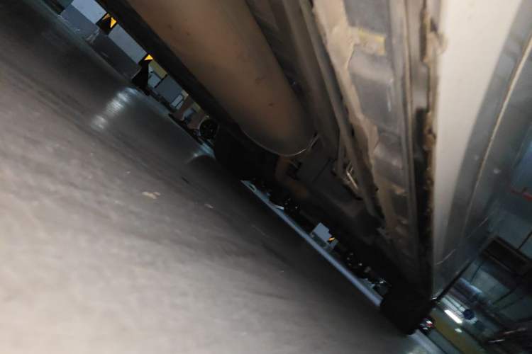 Used Toyota Vellfire 2023 Crown Dual-Engine 2.5L HV Luxury Edition Chassis Rear Right