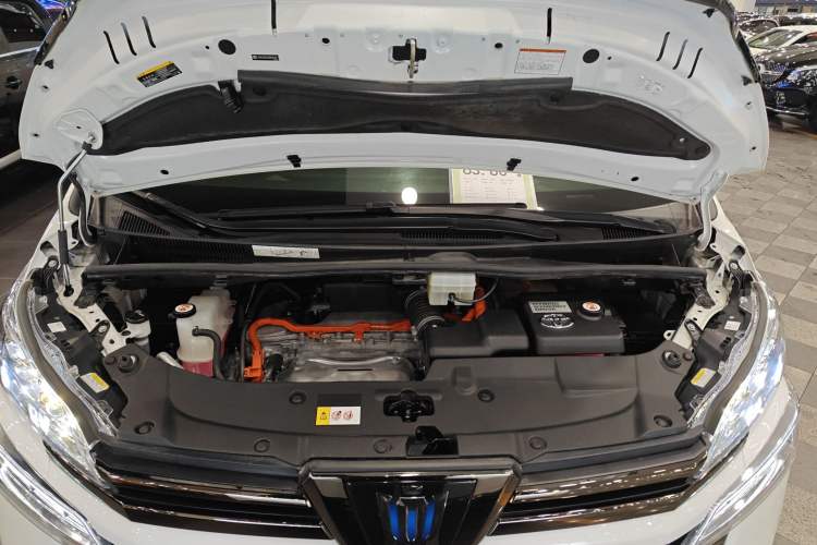 Used Toyota Vellfire 2023 Crown Dual-Engine 2.5L HV Prestige Edition Engine Bay