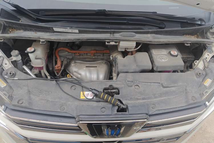 Used Toyota Vellfire 2023 Crown Dual-Engine 2.5L HV Prestige Edition Engine Bay