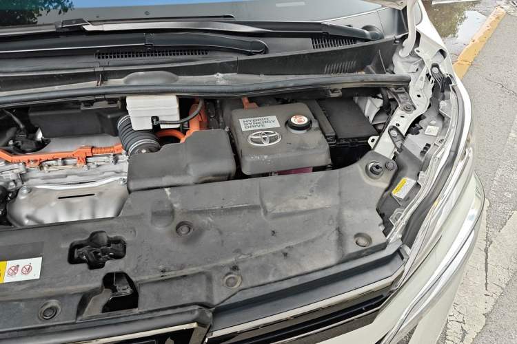 Used Toyota Vellfire 2023 Crown Dual-Engine 2.5L HV Luxury Edition Engine Bay Left