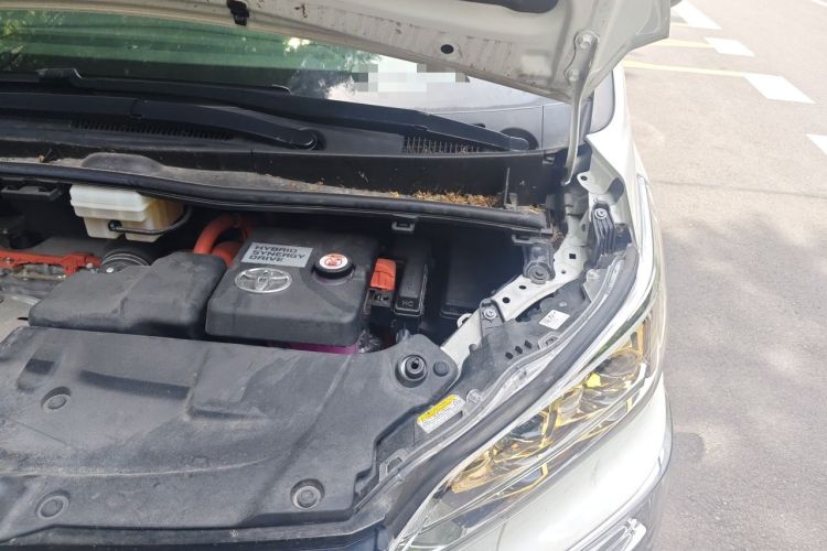 Used Toyota Vellfire 2023 Crown Dual-Engine 2.5L HV Ultimate Edition Engine Bay Left