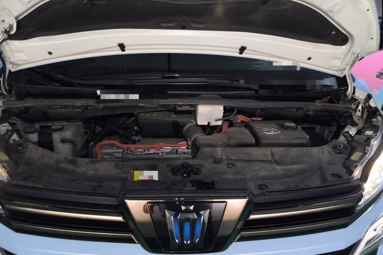 Used Toyota Vellfire 2023 Crown Dual-Engine 2.5L HV Luxury Edition Engine Bay