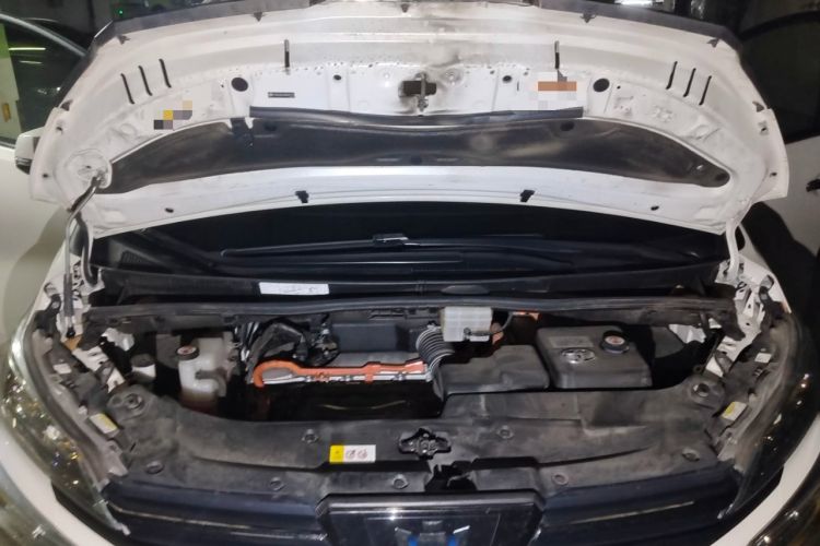Used Toyota Vellfire 2023 Crown Dual-Engine 2.5L HV Prestige Edition Engine Bay