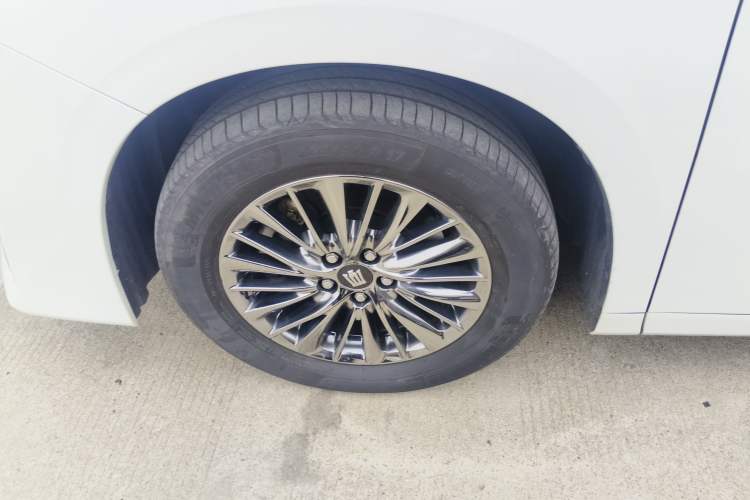 Used Toyota Vellfire 2023 Crown Dual-Engine 2.5L HV Luxury Edition Exterior 4