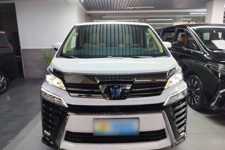 Used Toyota Vellfire 2023 Crown Dual-Engine 2.5L HV Ultimate Edition Front