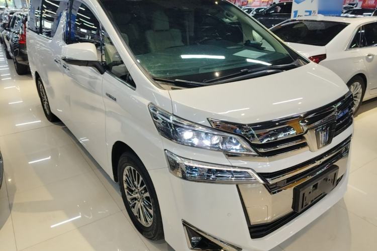 Used Toyota Vellfire 2023 Crown Dual-Engine 2.5L HV Prestige Edition Front Right 45 Deg
