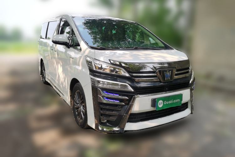 Used Toyota Vellfire 2023 Crown Dual-Engine 2.5L HV Prestige Edition Front Right 45 Deg