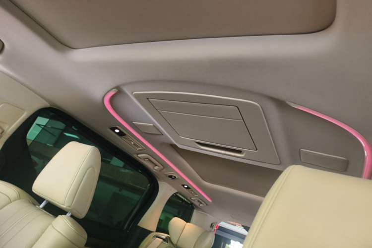 Used Toyota Vellfire 2023 Crown Dual-Engine 2.5L HV Prestige Edition Headliner