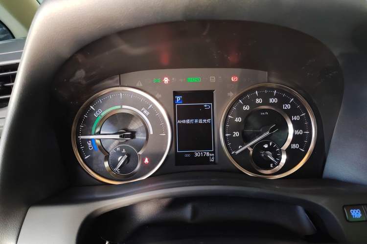 Used Toyota Vellfire 2023 Crown Dual-Engine 2.5L HV Prestige Edition Instrument Cluster