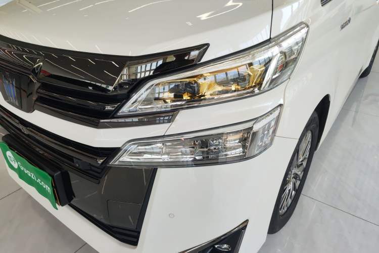 Used Toyota Vellfire 2023 Crown Dual-Engine 2.5L HV Luxury Edition Left Front Headlight