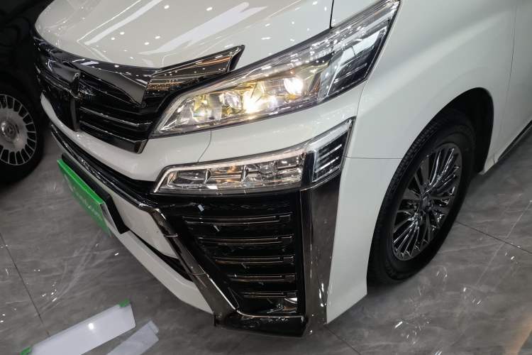 Used Toyota Vellfire 2023 Crown Dual-Engine 2.5L HV Ultimate Edition Left Front Headlight