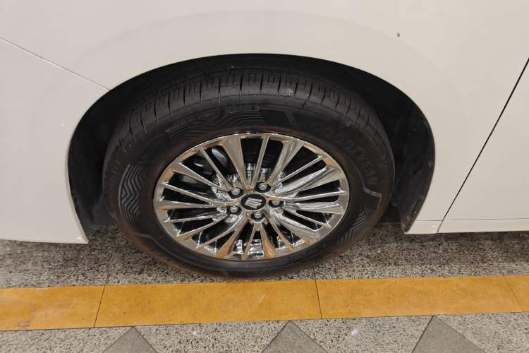 Used Toyota Vellfire 2023 Crown Dual-Engine 2.5L HV Prestige Edition Left Front Wheel Hub