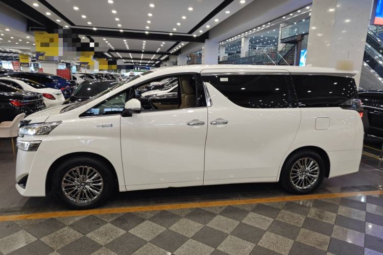 Used Toyota Vellfire 2023 Crown Dual-Engine 2.5L HV Prestige Edition Left Side