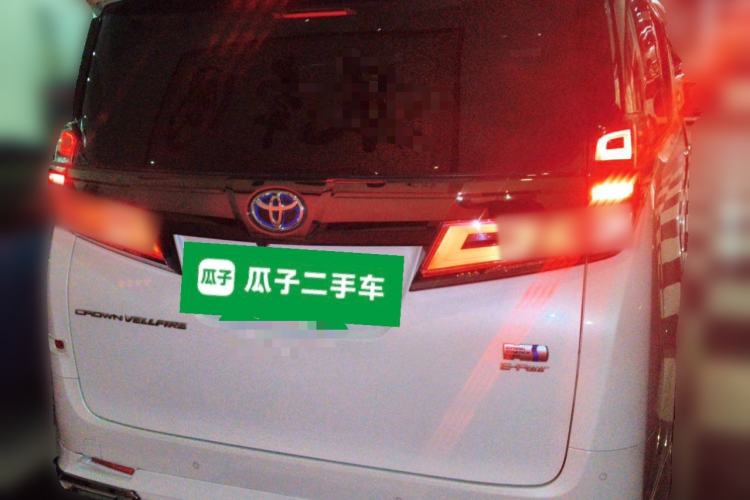 Used Toyota Vellfire 2023 Crown Dual-Engine 2.5L HV Luxury Edition Rear