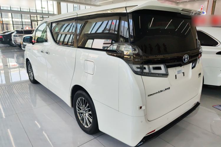 Used Toyota Vellfire 2023 Crown Dual-Engine 2.5L HV Luxury Edition Rear Left 45 Deg