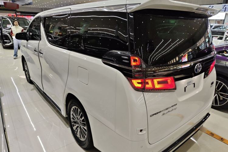 Used Toyota Vellfire 2023 Crown Dual-Engine 2.5L HV Ultimate Edition Rear Left 45 Deg