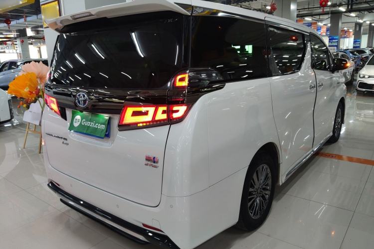 Used Toyota Vellfire 2023 Crown Dual-Engine 2.5L HV Ultimate Edition Rear Right 45 Deg