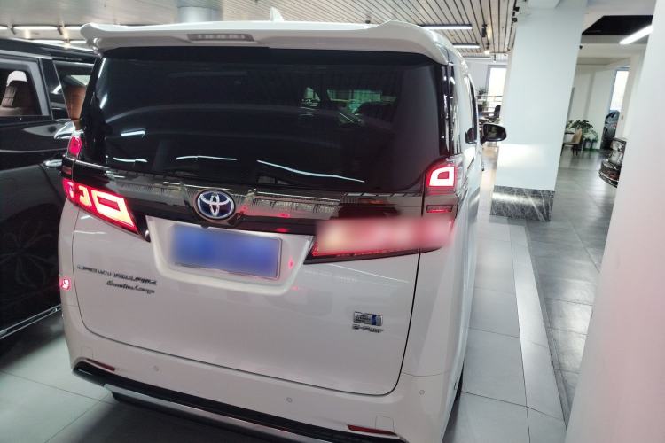 Used Toyota Vellfire 2023 Crown Dual-Engine 2.5L HV Ultimate Edition Rear Right 45 Deg