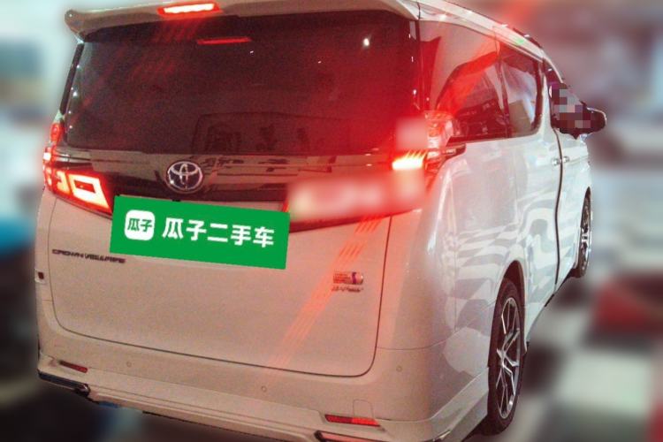 Used Toyota Vellfire 2023 Crown Dual-Engine 2.5L HV Luxury Edition Rear Right 45 Deg