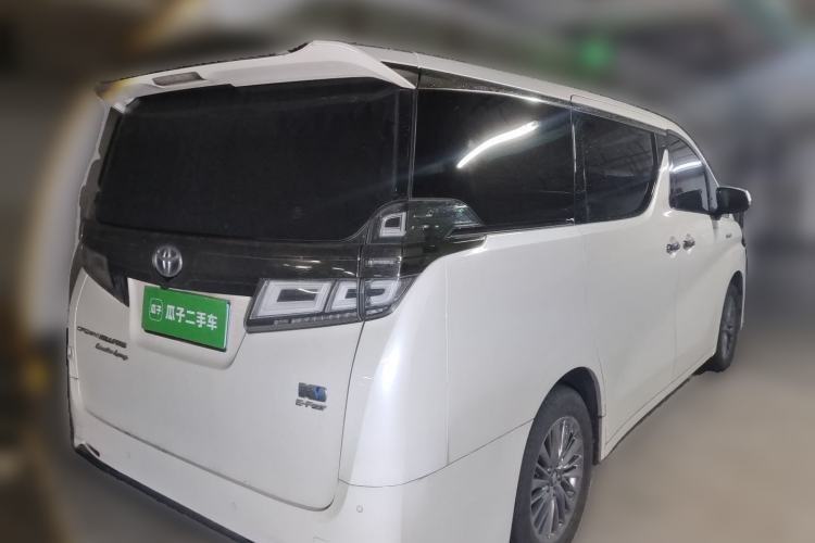 Used Toyota Vellfire 2023 Crown Dual-Engine 2.5L HV Prestige Edition Rear Right 45 Deg