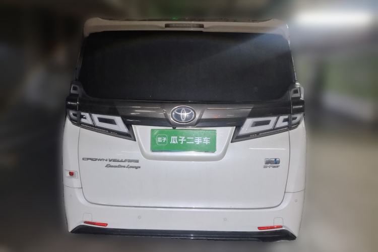 Used Toyota Vellfire 2023 Crown Dual-Engine 2.5L HV Prestige Edition Rear