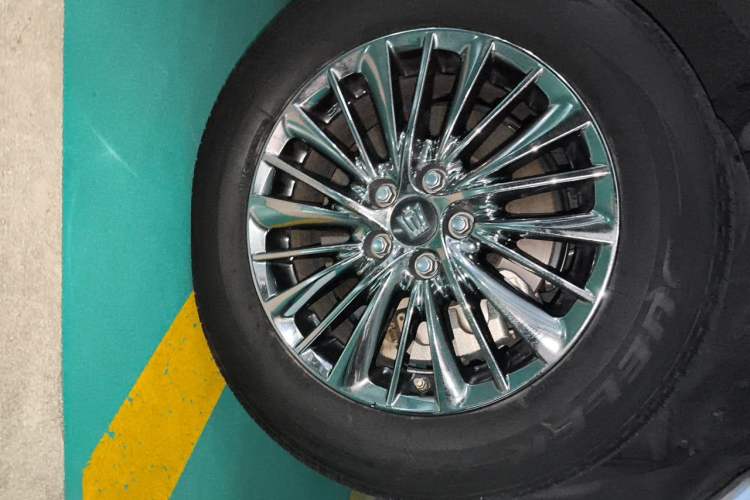 Used Toyota Vellfire 2023 Crown Dual-Engine 2.5L HV Luxury Edition Right Front Wheel Hub