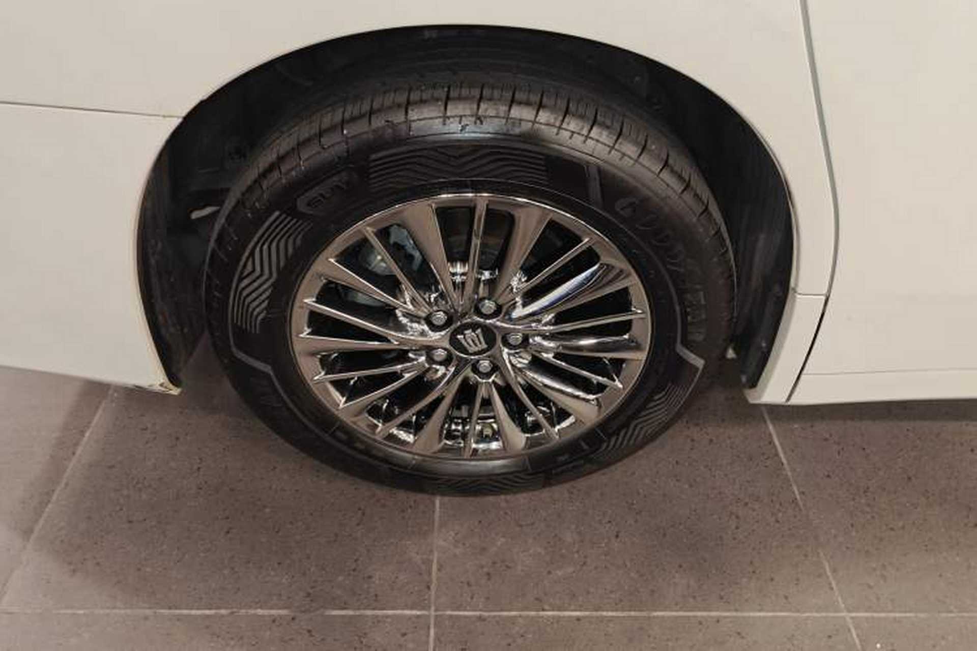 Used Toyota Vellfire 2023 Crown Dual-Engine 2.5L HV Prestige Edition Right Rear Wheel Hub