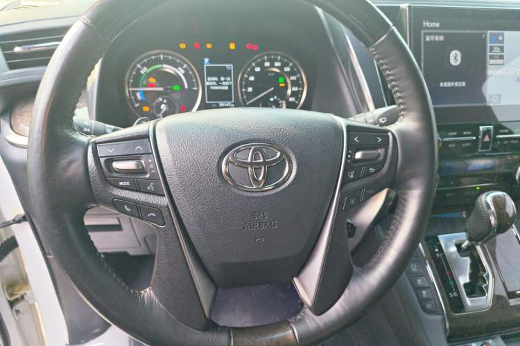 Used Toyota Vellfire 2023 Crown Dual-Engine 2.5L HV Ultimate Edition Steering Wheel