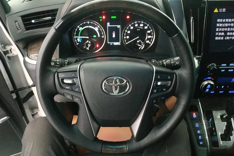 Used Toyota Vellfire 2023 Crown Dual-Engine 2.5L HV Luxury Edition Steering Wheel