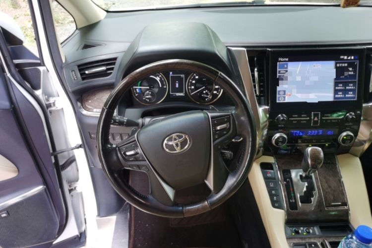 Used Toyota Vellfire 2023 Crown Dual-Engine 2.5L HV Prestige Edition Steering Wheel