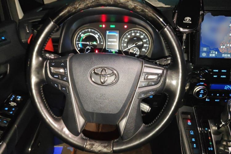 Used Toyota Vellfire 2023 Crown Dual-Engine 2.5L HV Luxury Edition Steering Wheel