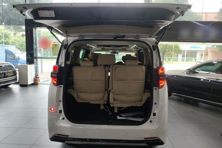Used Toyota Vellfire 2023 Crown Dual-Engine 2.5L HV Ultimate Edition Trunk
