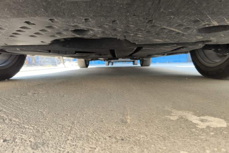 Used Toyota Vellfire 2024 Crown Dual-Engine 2.5L Ultimate Edition Chassis Front