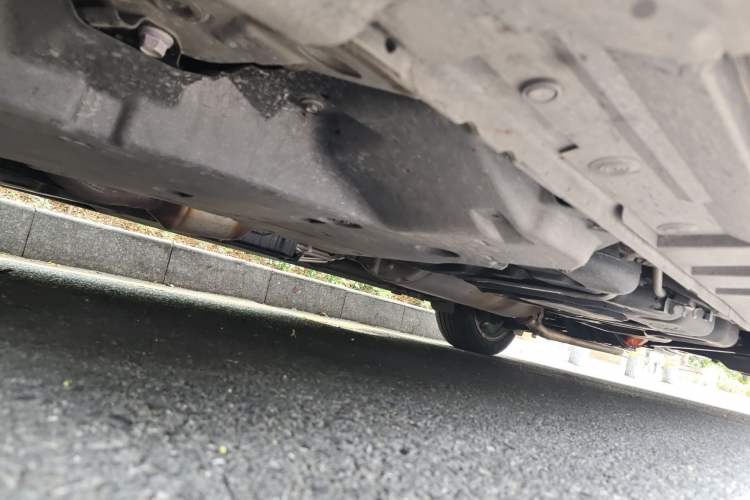 Used Toyota Vellfire 2024 Crown Dual-Engine 2.5L Ultimate Edition Chassis Front Left