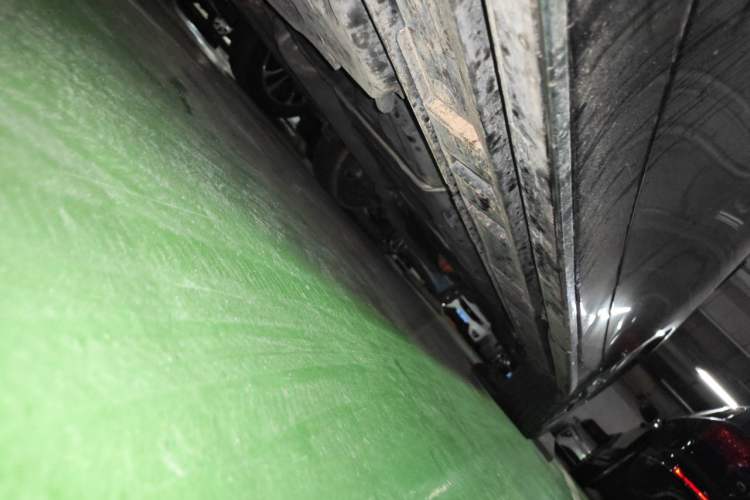 Used Toyota Vellfire 2024 Crown Dual-Engine 2.5L Supreme Executive Edition Chassis Front Left