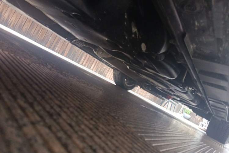 Used Toyota Vellfire 2024 Crown Dual-Engine 2.5L Supreme Executive Edition Chassis Front Left